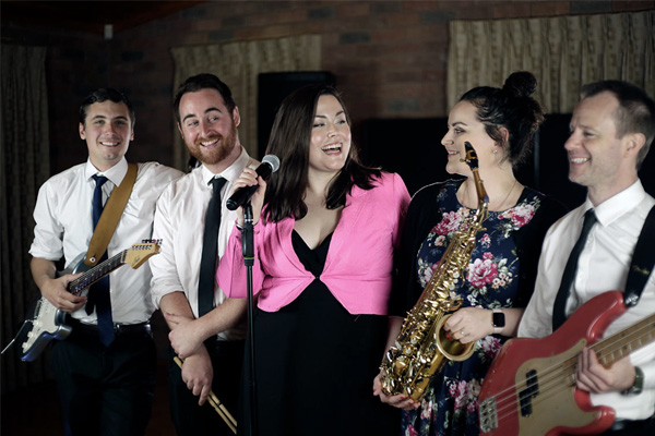 Six Degrees Melbourne Band For Hire