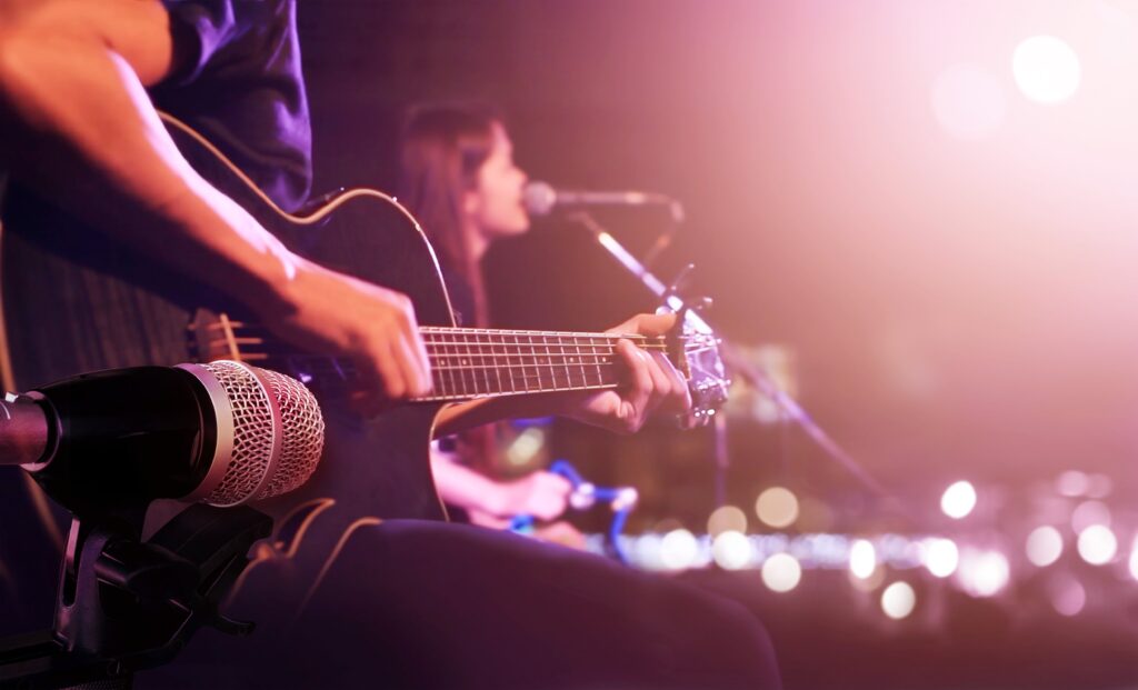 5 Reasons to Have Live Music at Your Next Corporate Event